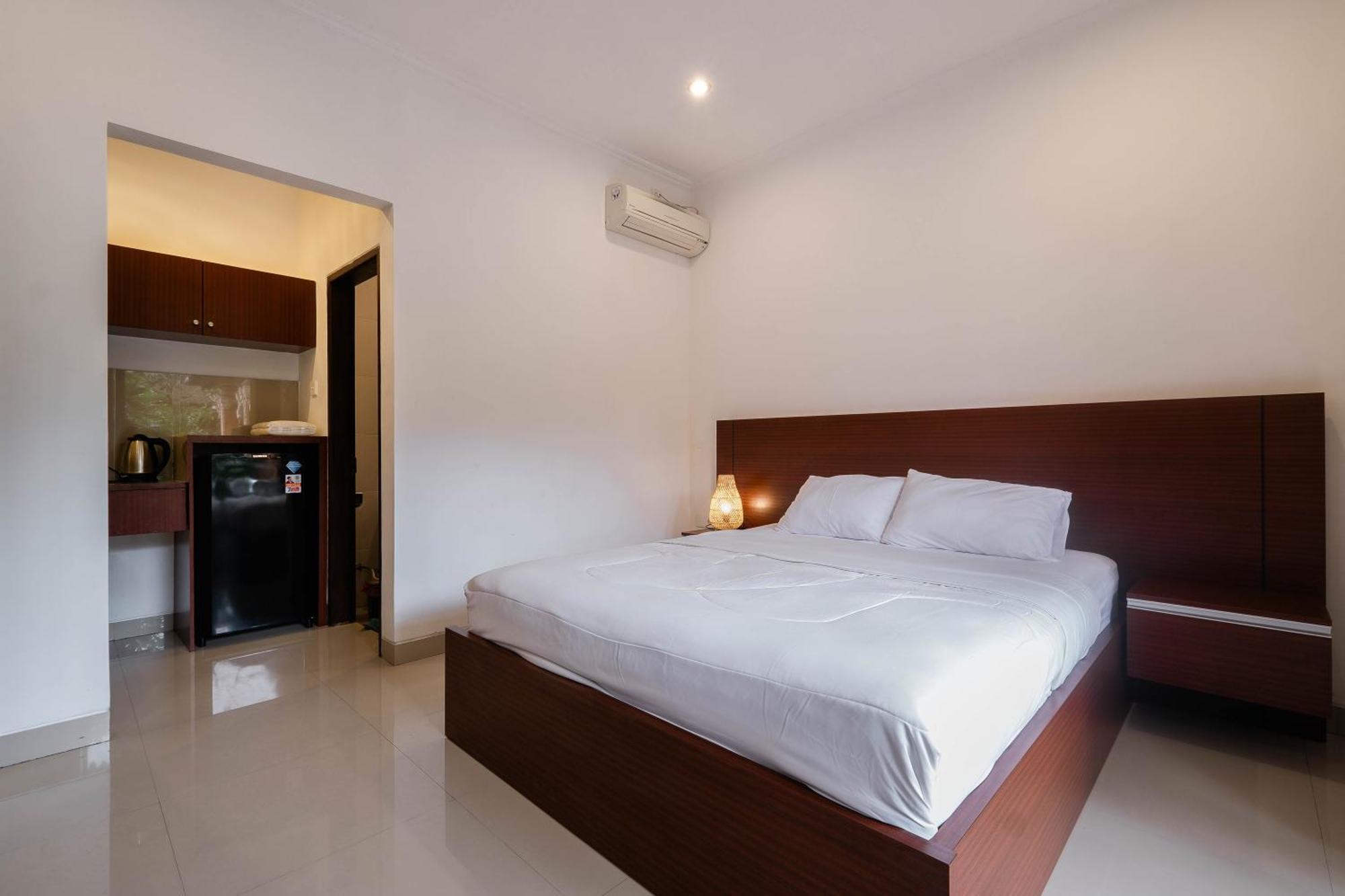 Puri Kasih Guest house *